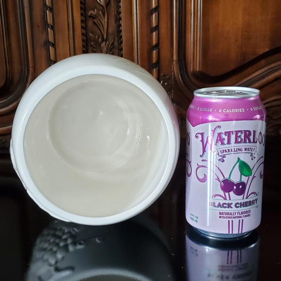 🍇Ceramic Godinger Ivory🍇 Grapes & Leaves Cachepot/Wine Bottle/Utensil Holder - Picture 2 of 7